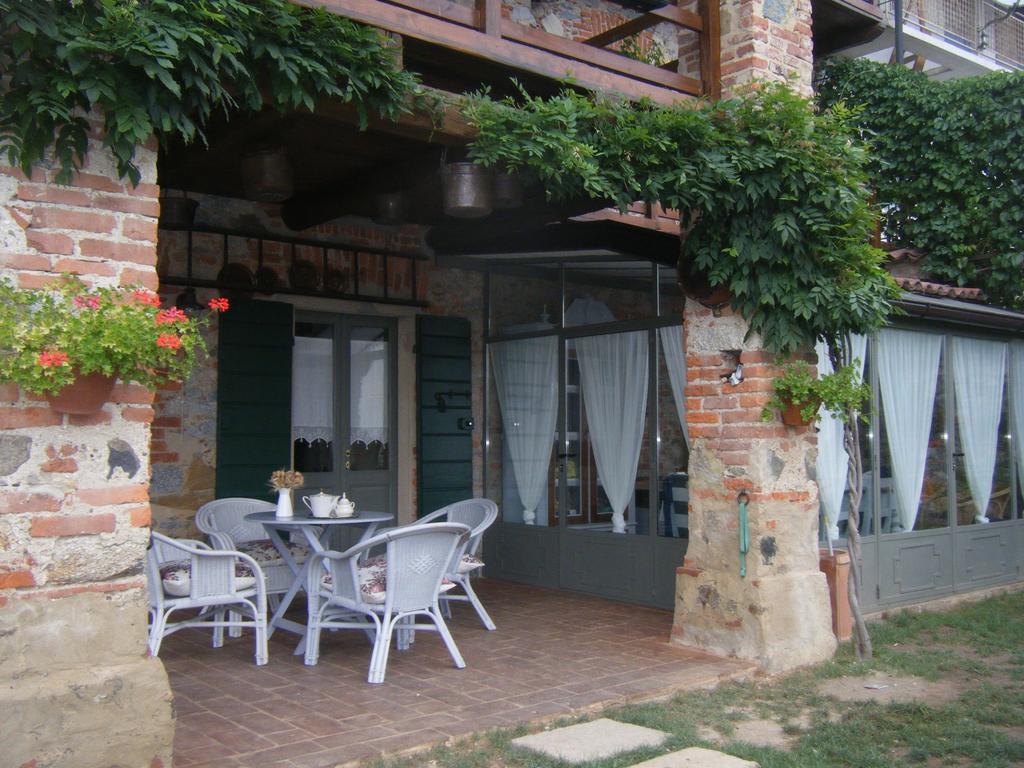 B&B Il Salice Veruno Bagian luar foto