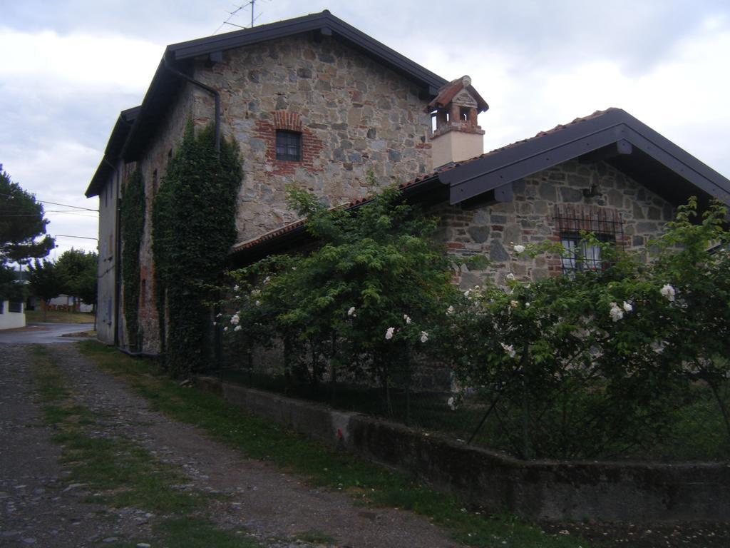 B&B Il Salice Veruno Bagian luar foto