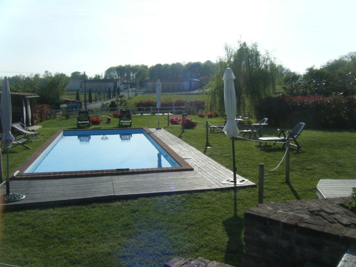 B&B Il Salice Veruno Bagian luar foto