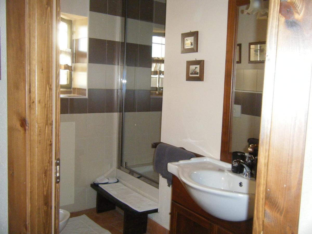 B&B Il Salice Veruno Bagian luar foto